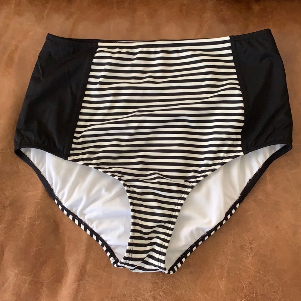 Athleta Swimsuit Bottoms